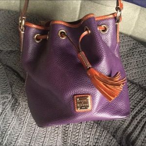 Dooney & Bourke Crossbody bucket bag